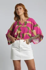 Blusa Cropped Estampada Rosa